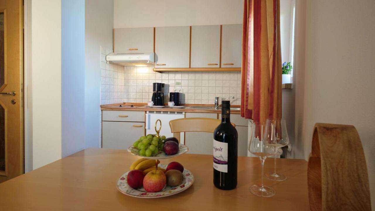 Erlkoenig Gaesteappartements Bad Fussing Exterior photo